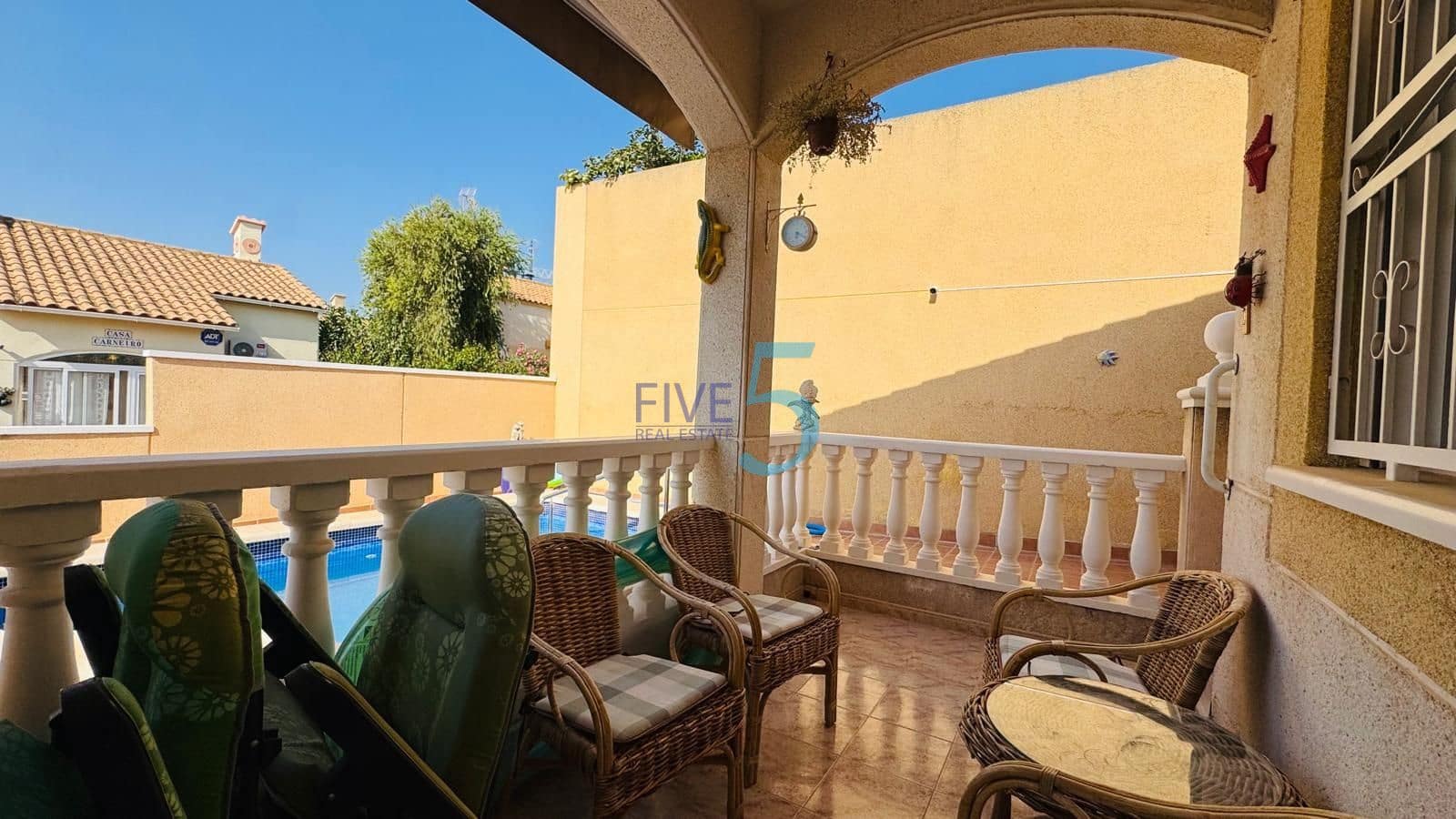 3 soverom Villa til salgs i Los Altos med svømmebasseng garasje - € 250 000 (Ref: 9985848)