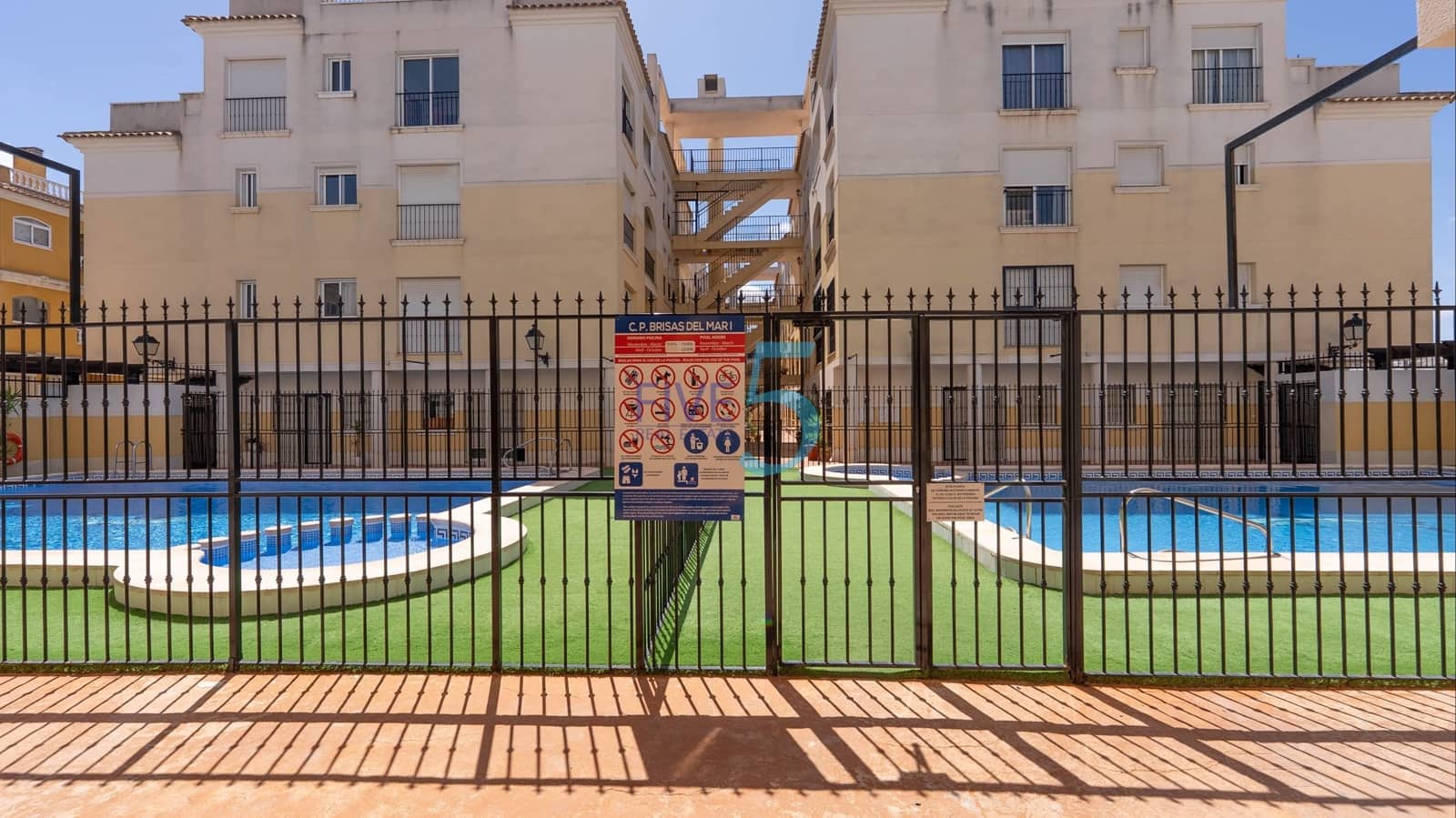 2 chambre Appartement à vendre à Formentera del Segura avec piscine - 105 000 € (Ref: 9985849)