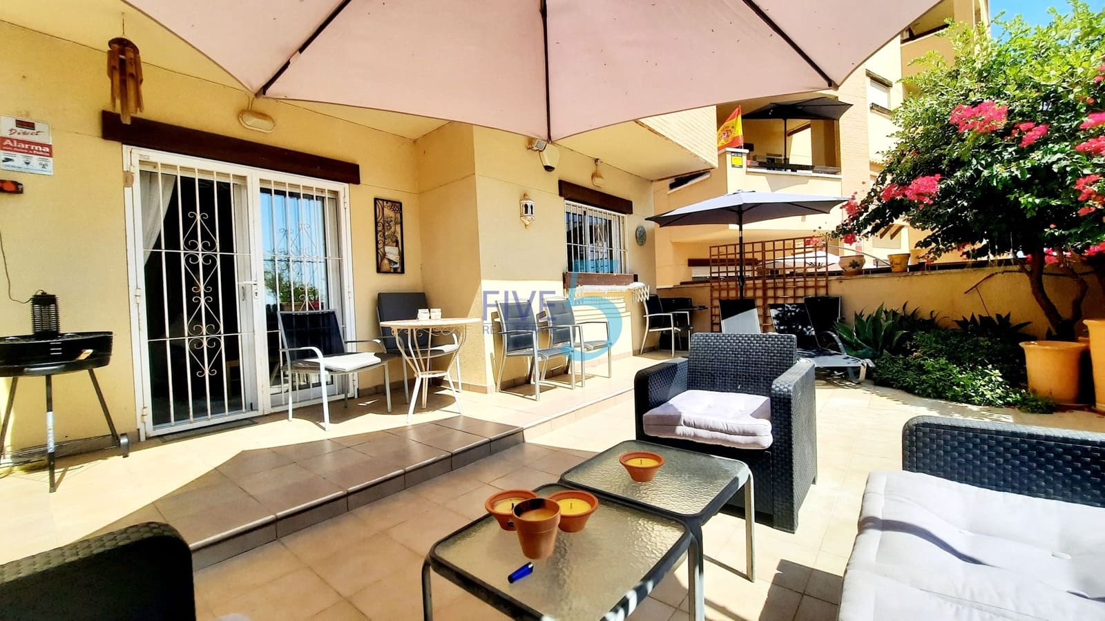Apartamento de 3 habitaciones en La Tercia en venta con piscina garaje - 127.500 € (Ref: 9985914)