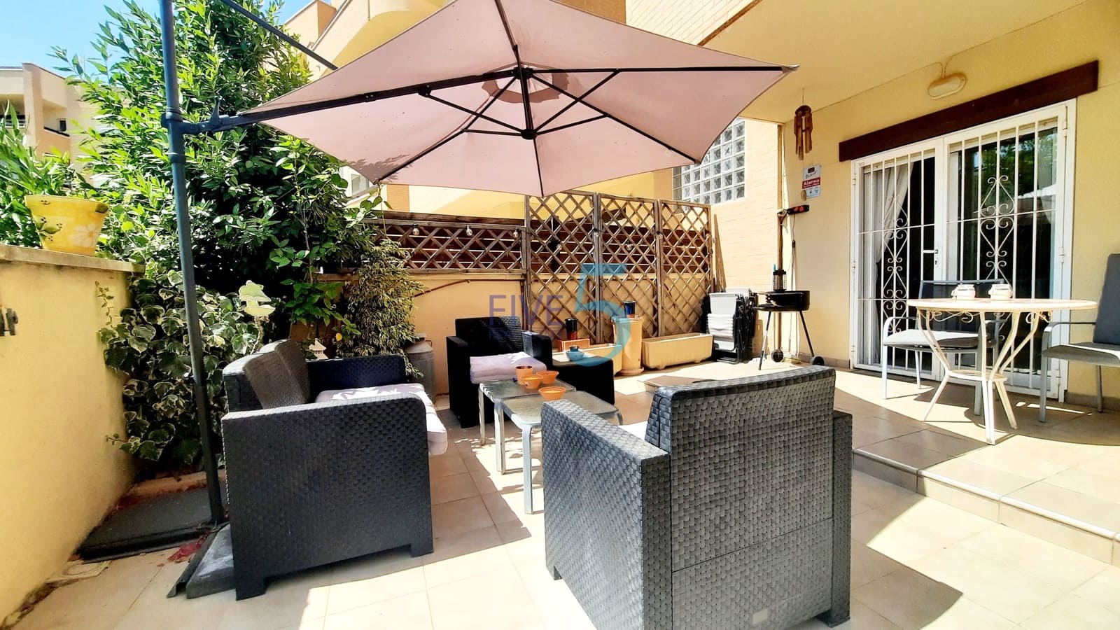 Apartamento de 3 habitaciones en La Tercia en venta con piscina garaje - 127.500 € (Ref: 9985914)