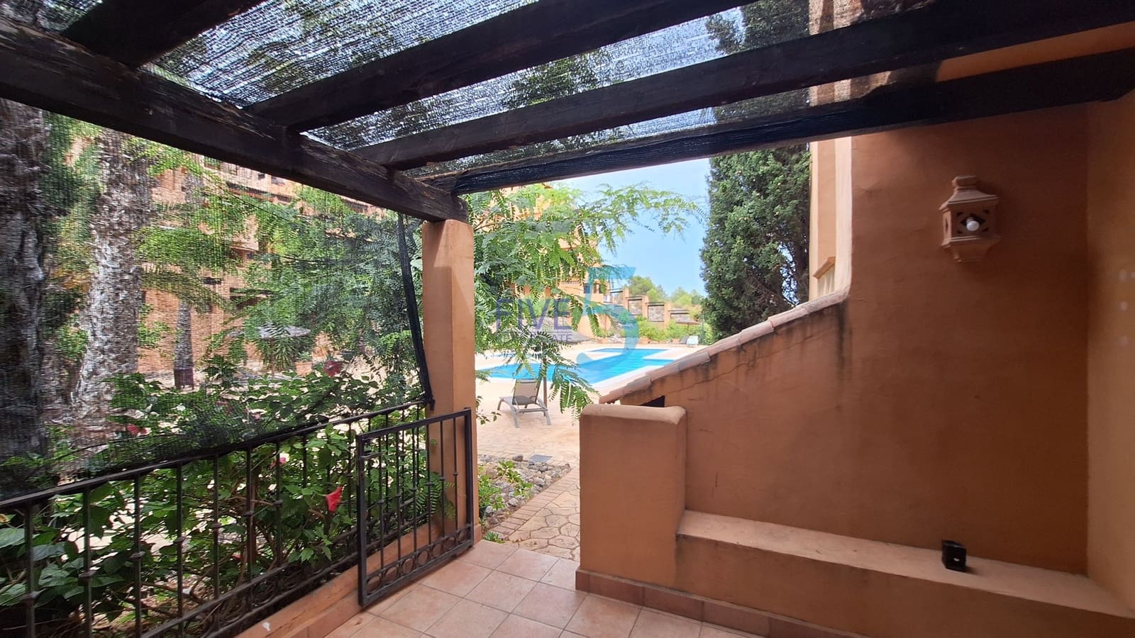3 sovrum Semi-fristående Villa till salu i Villamartin med pool - 297 000 € (Ref: 9987180)