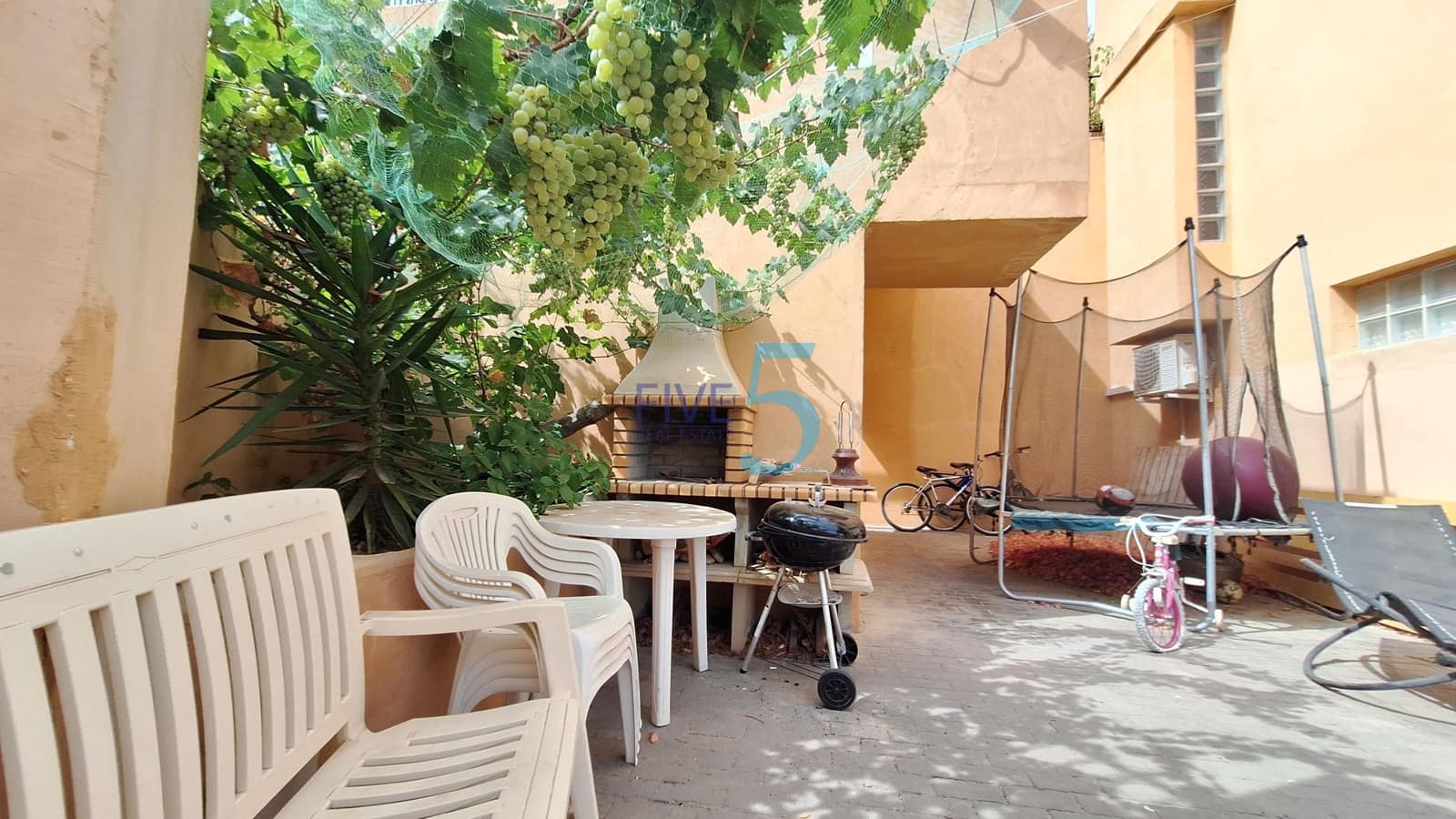 3 sovrum Semi-fristående Villa till salu i Villamartin med pool - 297 000 € (Ref: 9987180)