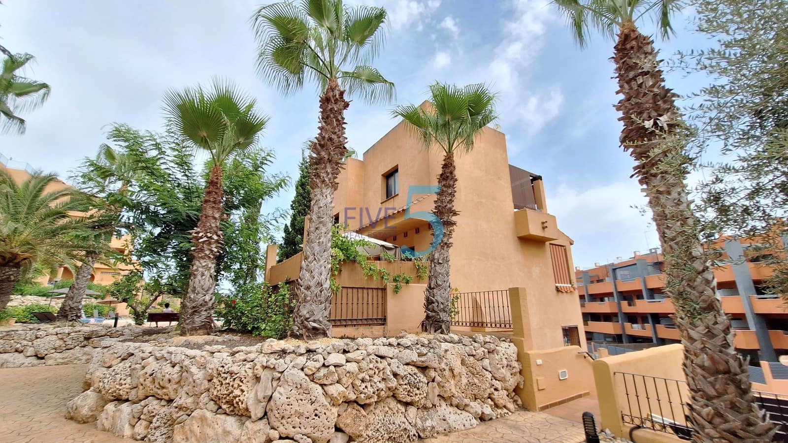 3 sovrum Semi-fristående Villa till salu i Villamartin med pool - 297 000 € (Ref: 9987180)
