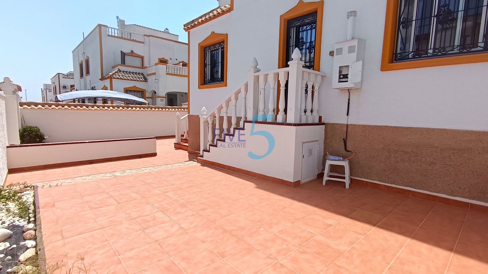 Casa de 3 habitaciones en Vistabella en venta con piscina - 189.995 € (Ref: 9989301)