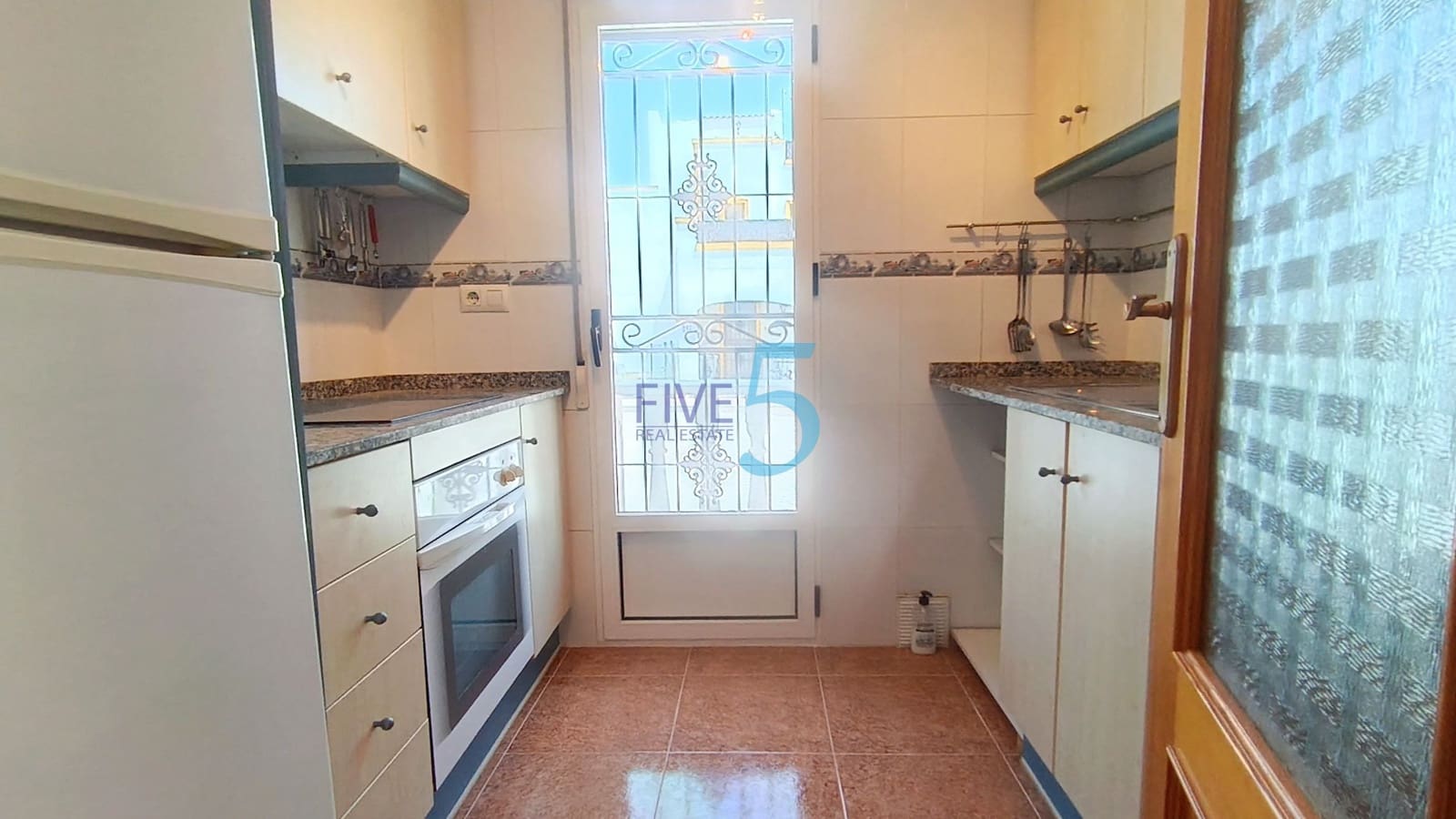 Casa de 3 habitaciones en Vistabella en venta con piscina - 189.995 € (Ref: 9989301)