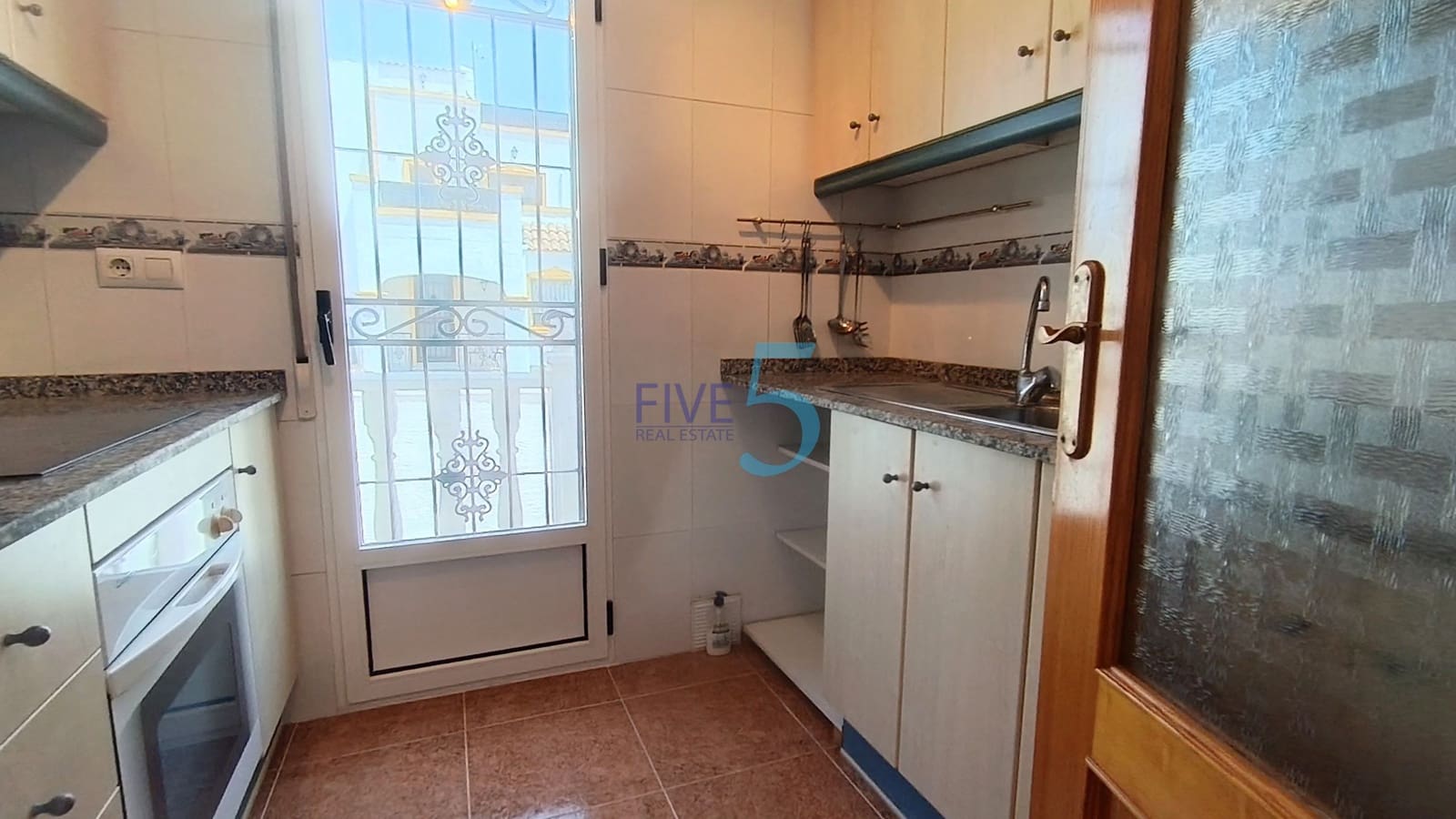 Casa de 3 habitaciones en Vistabella en venta con piscina - 189.995 € (Ref: 9989301)
