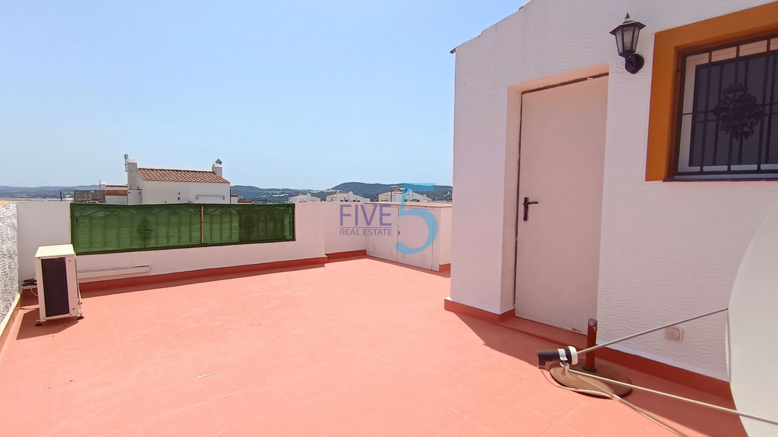 Casa de 3 habitaciones en Vistabella en venta con piscina - 189.995 € (Ref: 9989301)