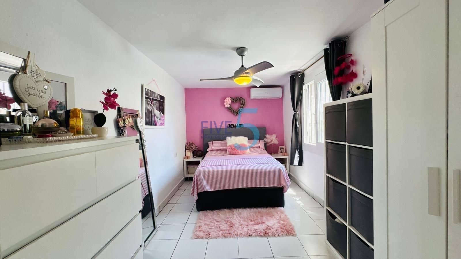 2 bedroom Apartment for sale in El Chaparral - € 135,000 (Ref: 9989302)