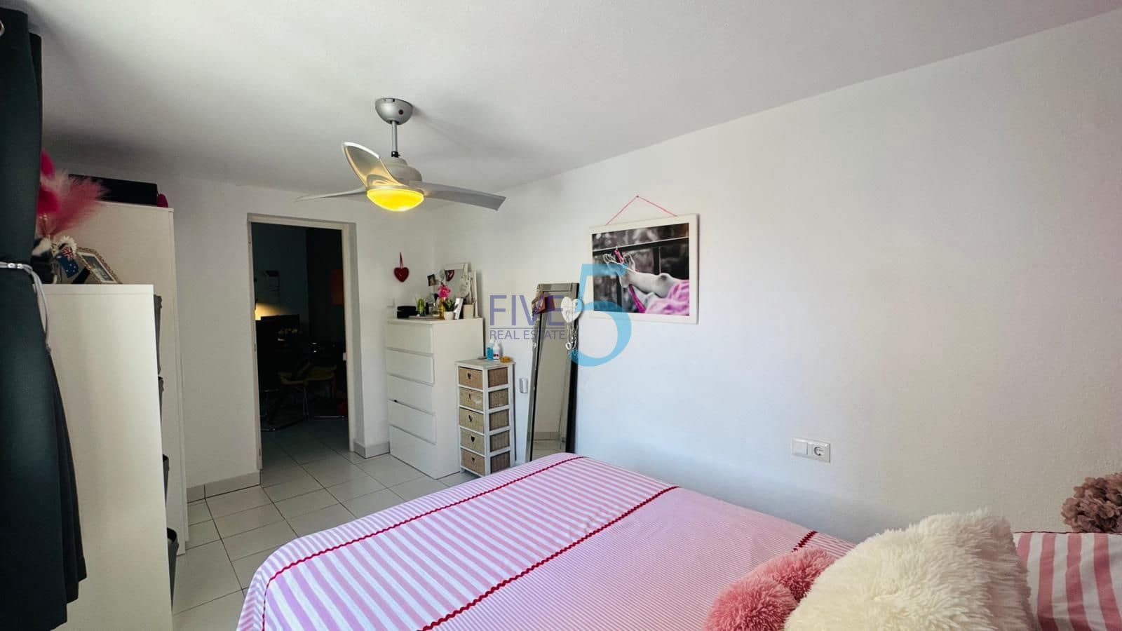 2 bedroom Apartment for sale in El Chaparral - € 135,000 (Ref: 9989302)