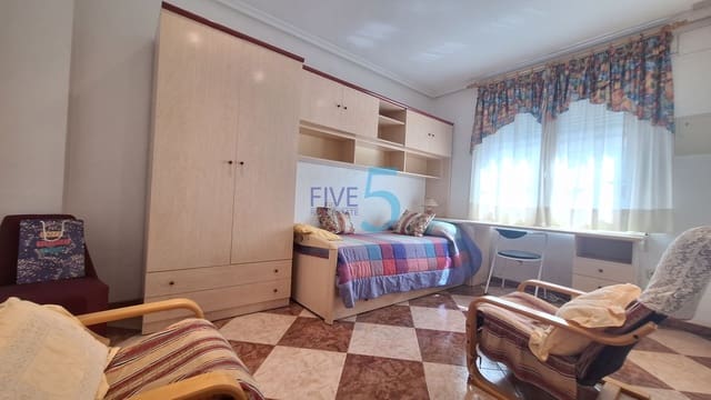 4 Zimmer Haus zu verkaufen in San Miguel de Salinas - 138.000 € (Ref: 9989492)