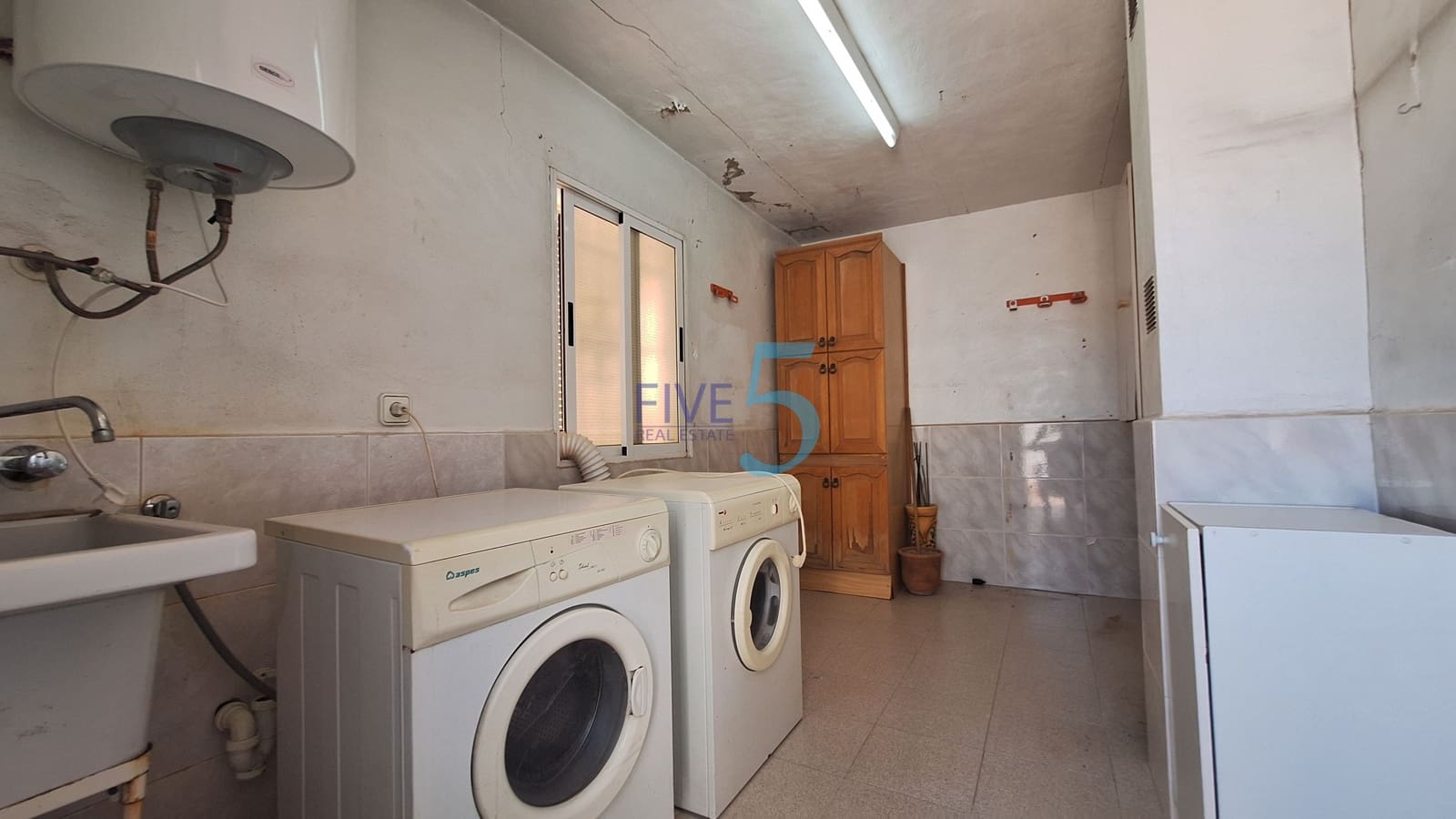 Casa de 4 habitaciones en San Miguel de Salinas en venta - 138.000 € (Ref: 9989492)