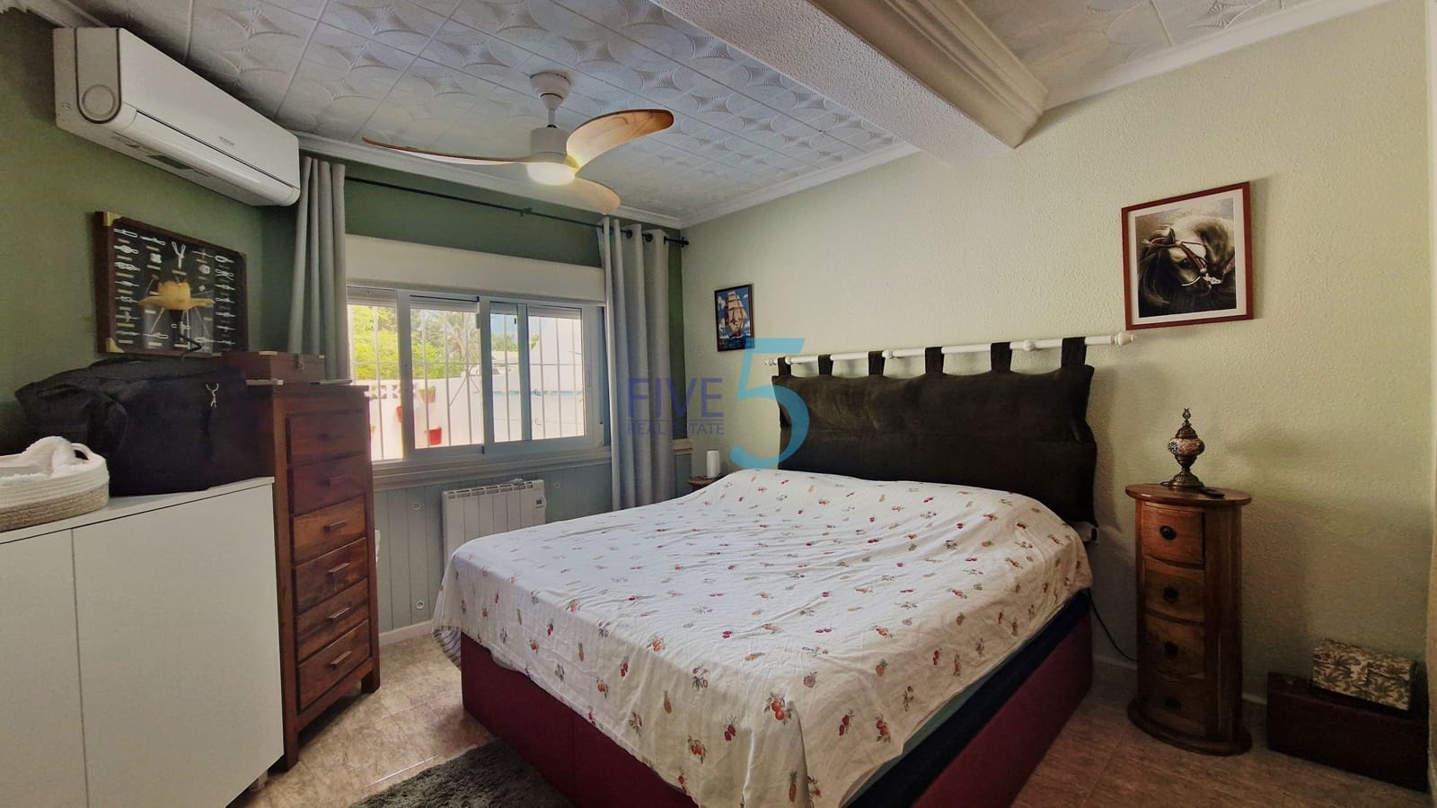 3 soverom Villa til salgs i Estrella de Mar med svømmebasseng garasje - € 298 000 (Ref: 9989493)