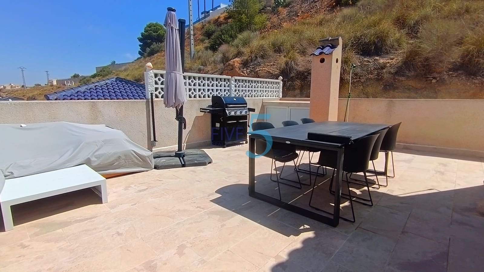 3 soveværelse Lejlighed til salg i Ciudad Quesada med swimmingpool - € 165.000 (Ref: 9989494)