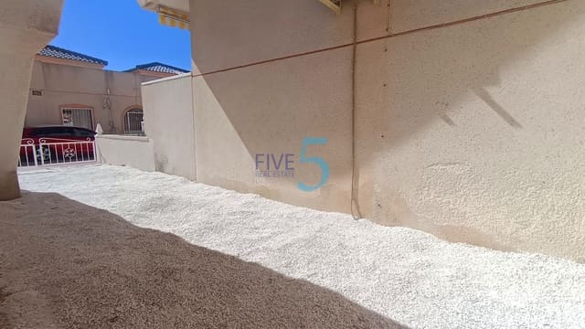 3 bedroom Apartment for sale in Ciudad Quesada, Rojales with pool - € 165,000 (Ref: 9989494)