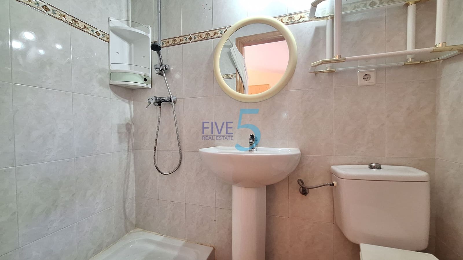3 camera da letto Villetta Bifamiliare in vendita in Playa Flamenca con piscina garage - 169.900 € (Rif: 9994508)
