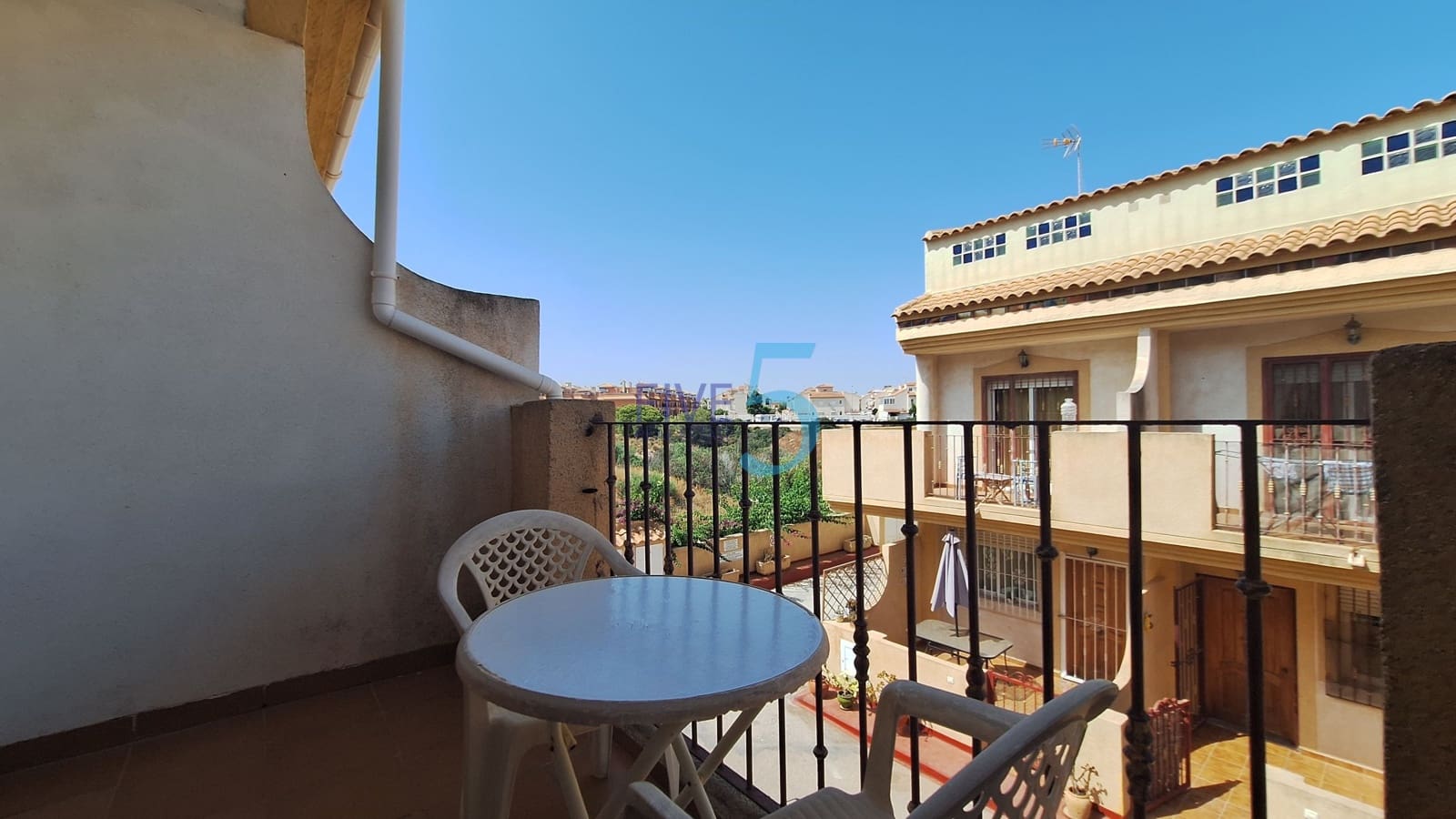 3 camera da letto Villetta Bifamiliare in vendita in Playa Flamenca con piscina garage - 169.900 € (Rif: 9994508)