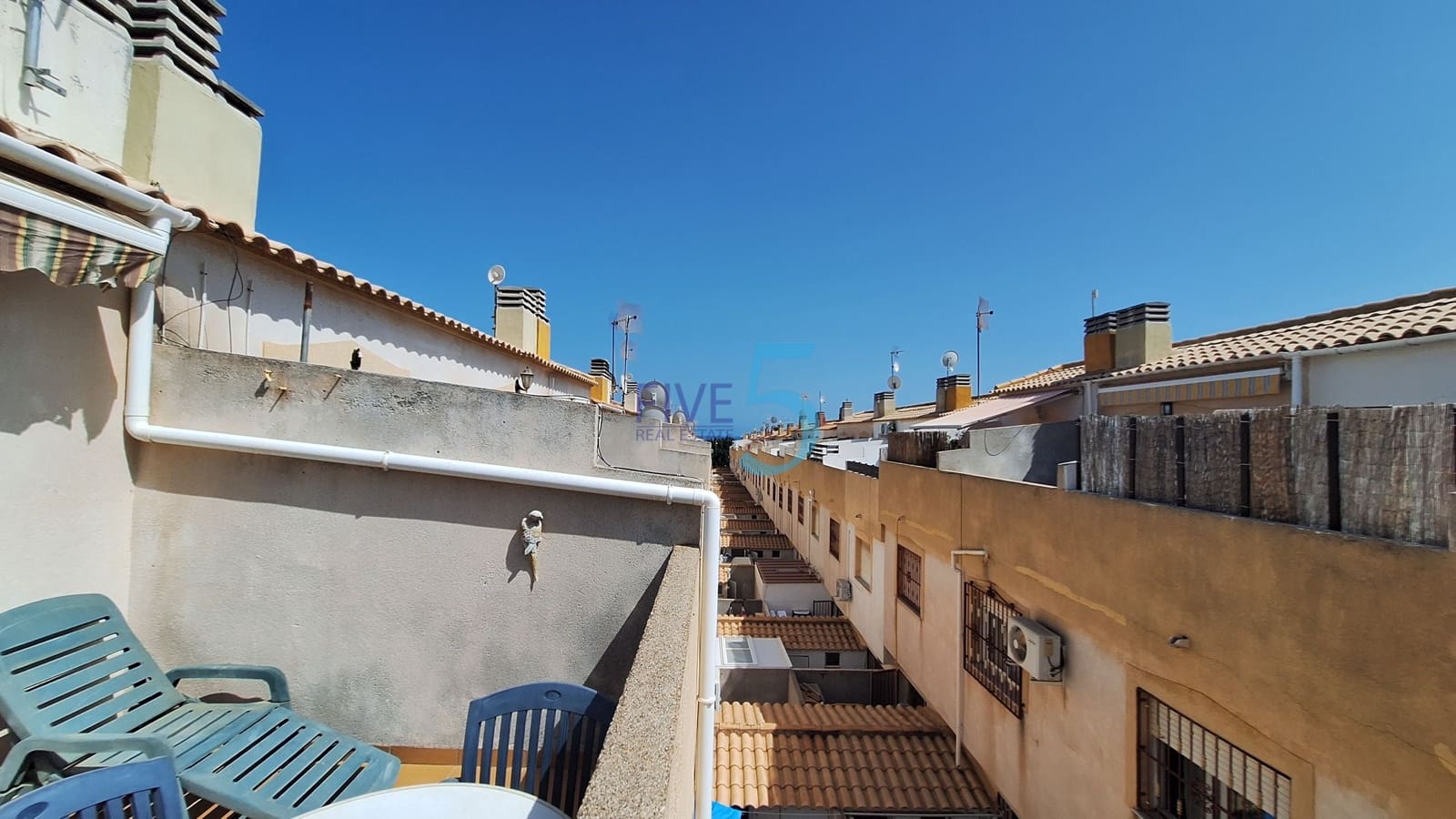 3 camera da letto Villetta Bifamiliare in vendita in Playa Flamenca con piscina garage - 169.900 € (Rif: 9994508)