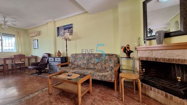3 soveværelse Semi-Rækkehus til salg i Playa Flamenca, Orihuela med swimmingpool garage - € 169.900 (Ref: 9994508)