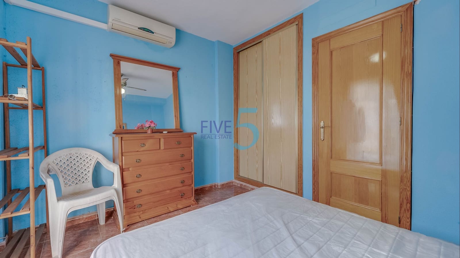 3 soverom Kjedet enebolig til salgs i Playa Flamenca med svømmebasseng - € 169 900 (Ref: 9994508)