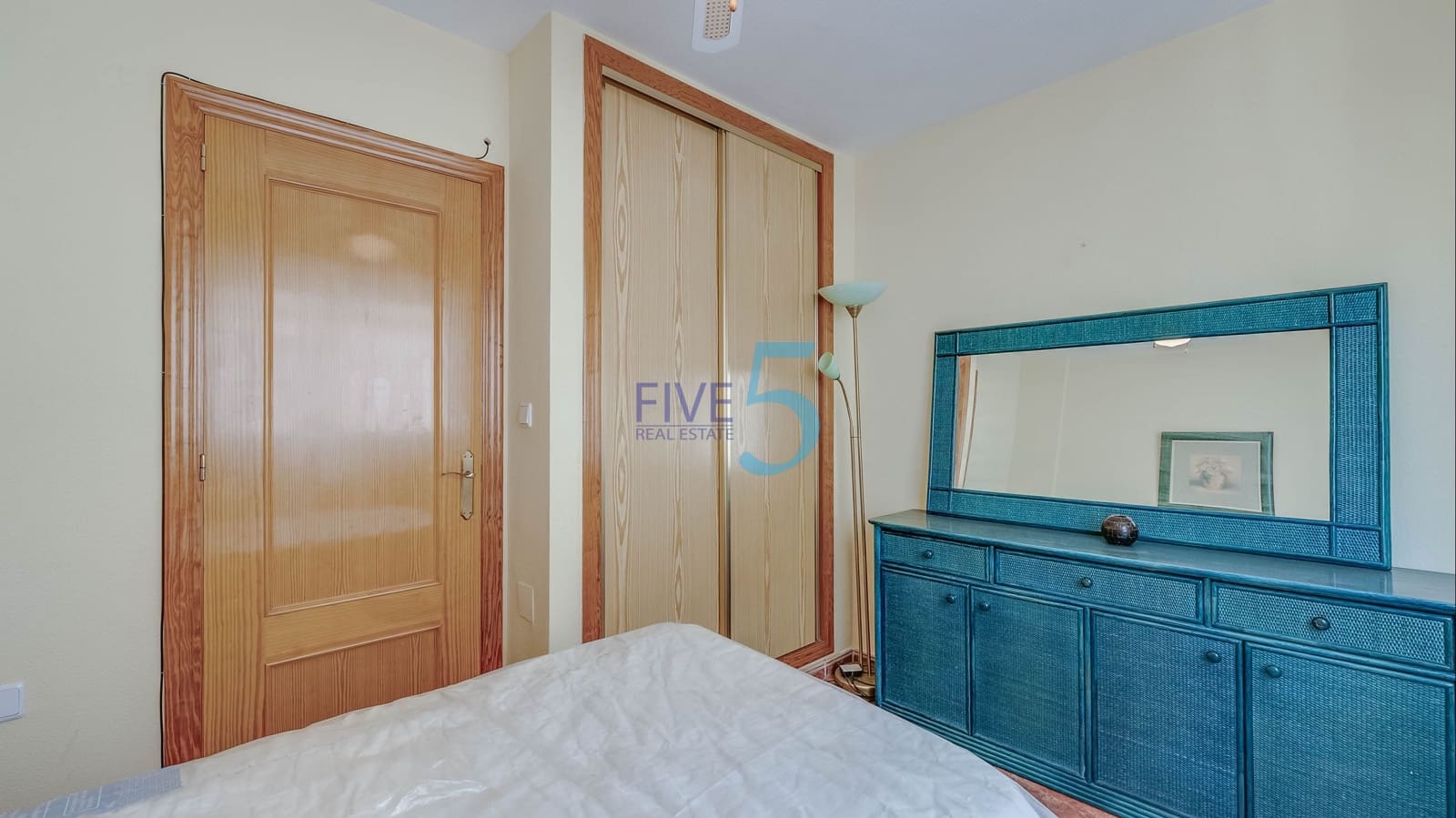 3 soverom Kjedet enebolig til salgs i Playa Flamenca med svømmebasseng - € 169 900 (Ref: 9994508)