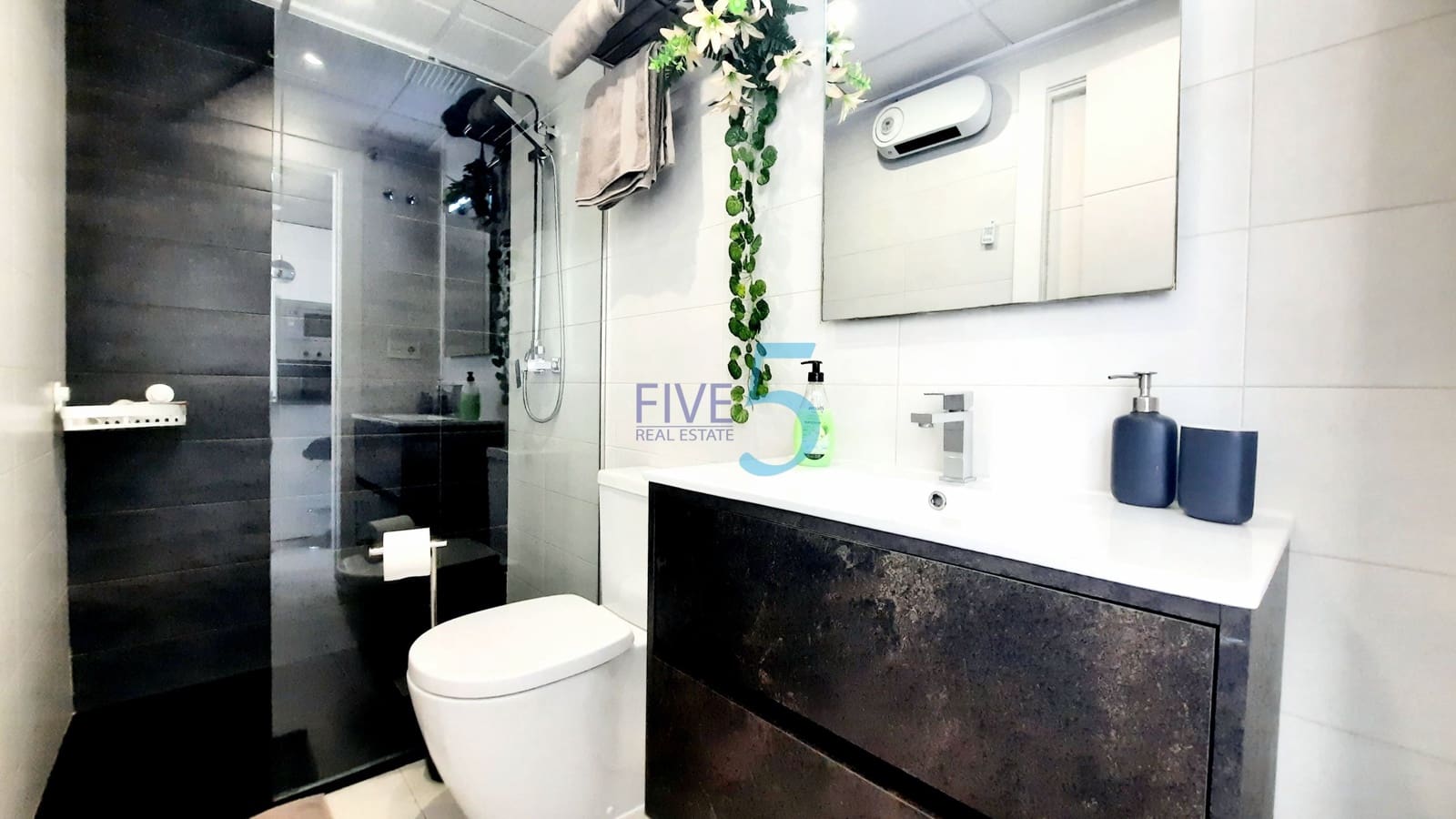 2 Zimmer Apartment zu verkaufen in Lo Pagan mit Pool Garage - 220.000 € (Ref: 9994509)