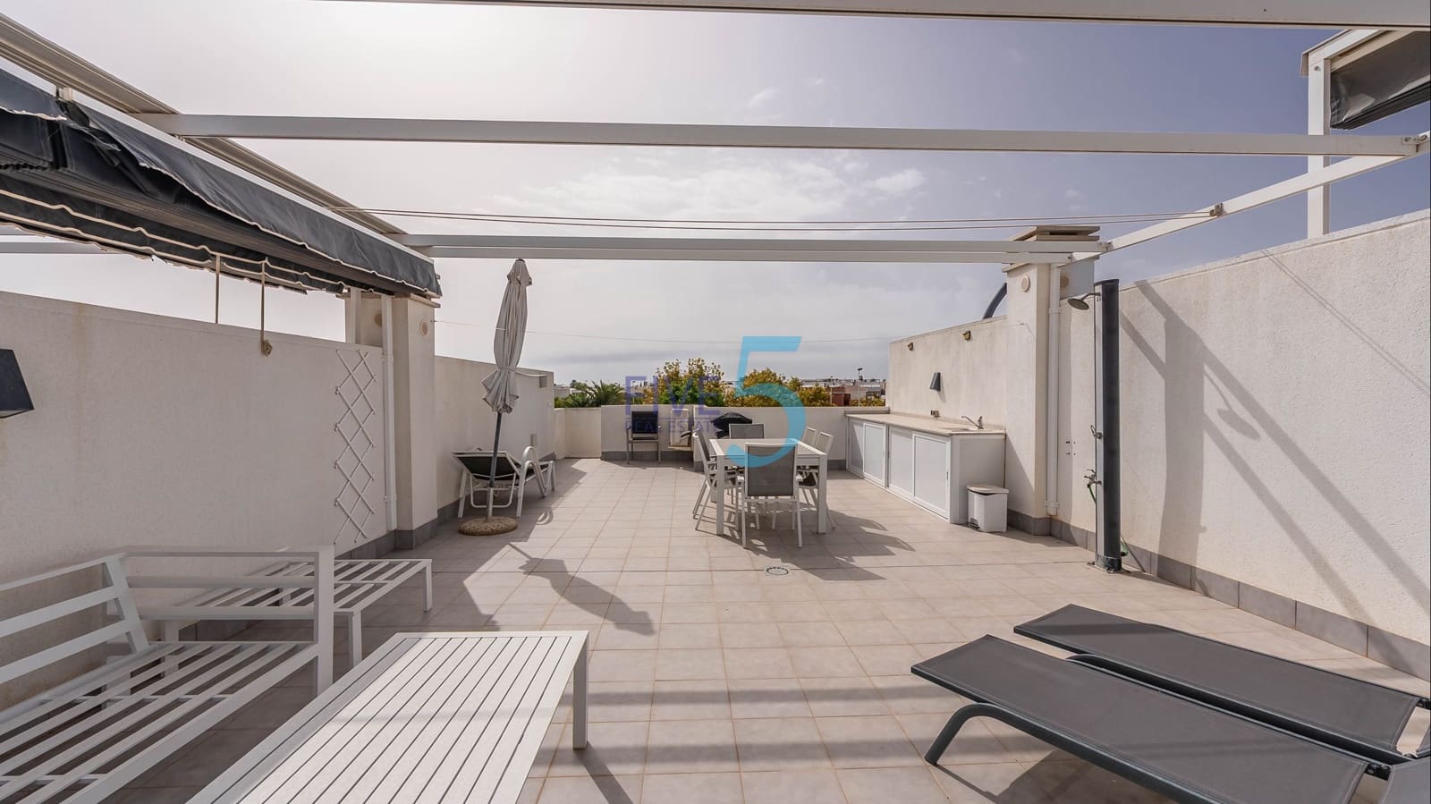 2 sypialnia Apartament na sprzedaż w Lo Pagan z basenem garażem - 220 000 € (Ref: 9994509)