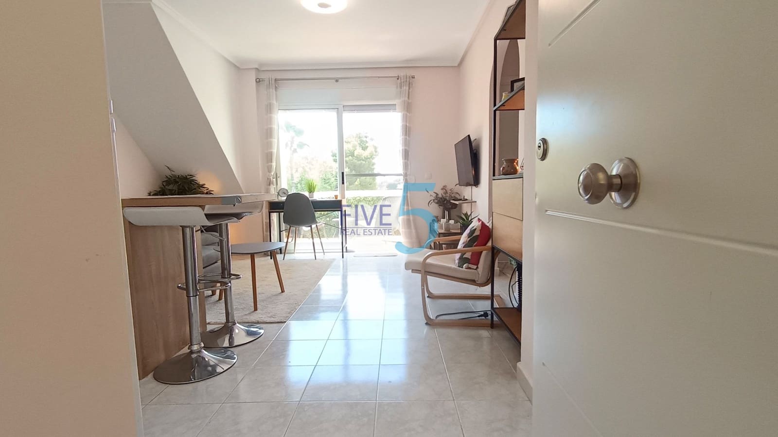 2 soveværelse Lejlighed til salg i Ciudad Quesada med swimmingpool garage - € 145.000 (Ref: 9994510)