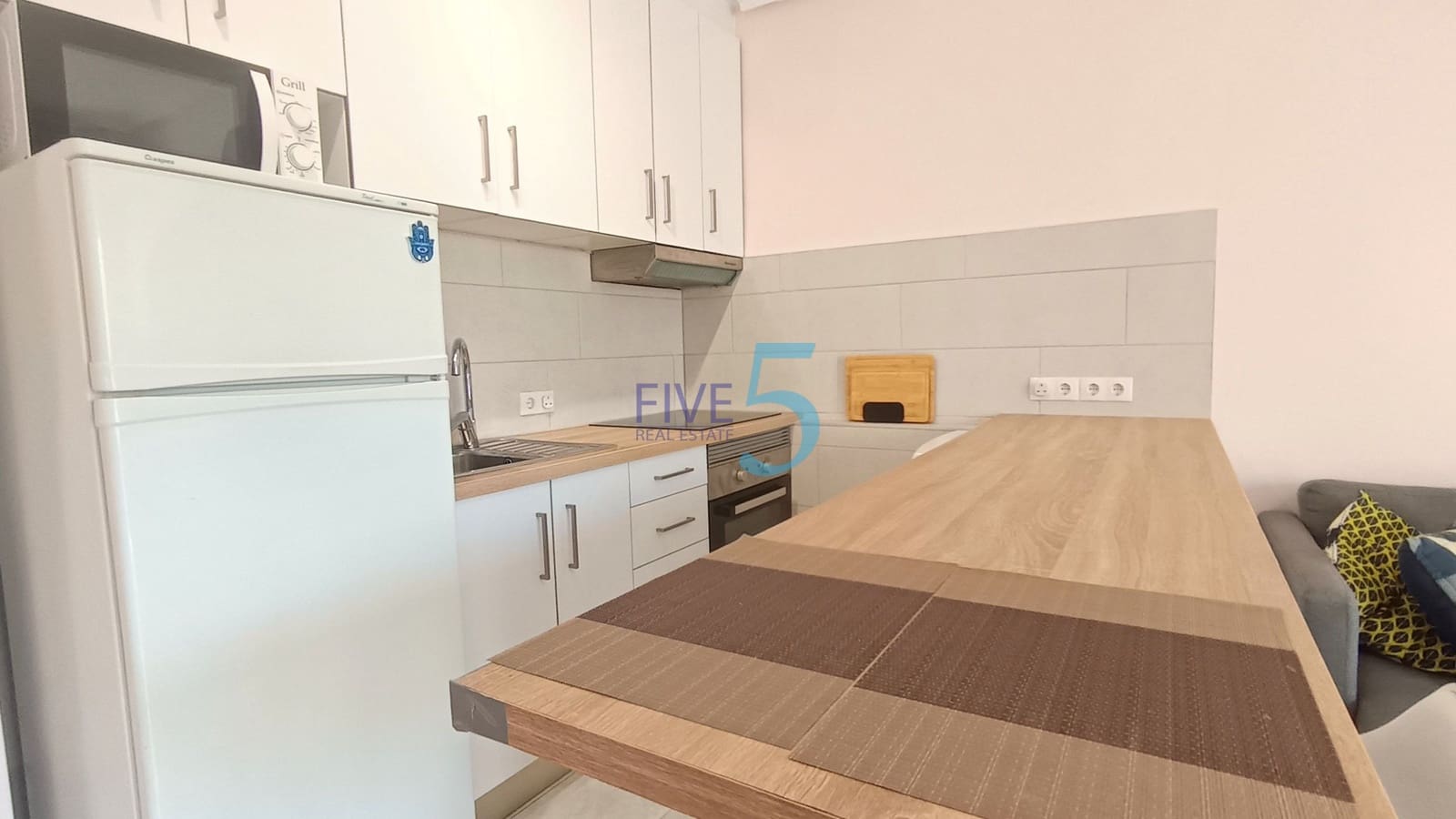 2 soveværelse Lejlighed til salg i Ciudad Quesada med swimmingpool garage - € 145.000 (Ref: 9994510)