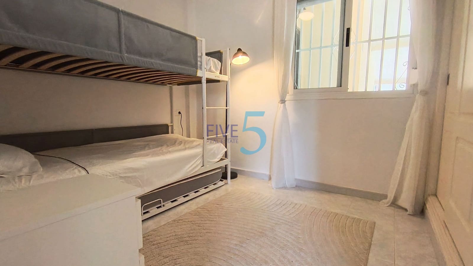 2 soveværelse Lejlighed til salg i Ciudad Quesada med swimmingpool garage - € 145.000 (Ref: 9994510)