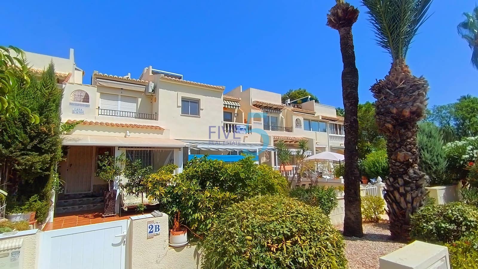 2 soveværelse Lejlighed til salg i Ciudad Quesada med swimmingpool garage - € 145.000 (Ref: 9994510)