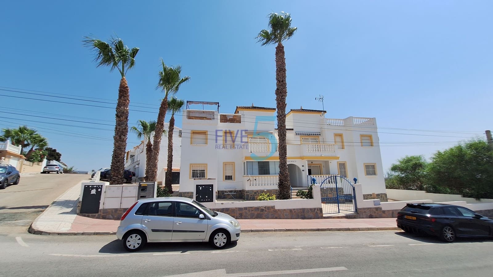 1 makuuhuone Bungalow myytävänä paikassa Ciudad Quesada mukana uima-altaan 
autotalli - 105 000 € (Ref: 9994511)