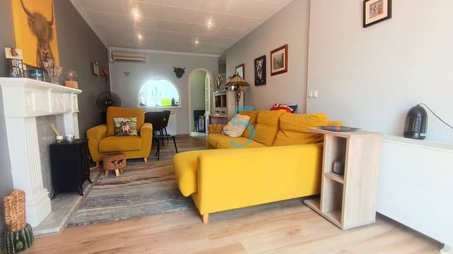 3 bedroom Bungalow for sale in Torrevieja - € 139,995 (Ref: 9996249)