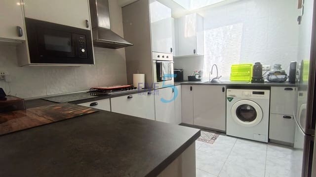 3 bedroom Bungalow for sale in Torrevieja - € 139,995 (Ref: 9996249)
