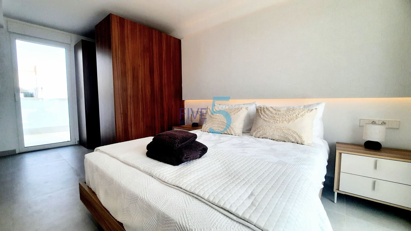 3 sypialnia Willa na sprzedaż w Torre-Pacheco z basenem garażem - 675 000 € (Ref: 9996392)