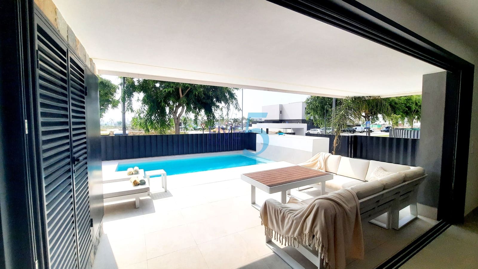 3 sypialnia Willa na sprzedaż w Torre-Pacheco z basenem garażem - 675 000 € (Ref: 9996392)