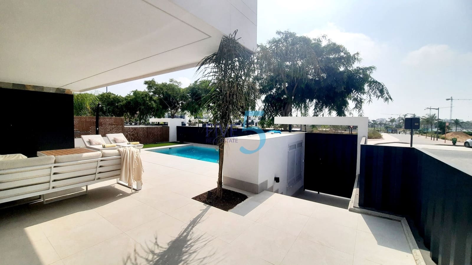 3 sypialnia Willa na sprzedaż w Torre-Pacheco z basenem garażem - 675 000 € (Ref: 9996392)