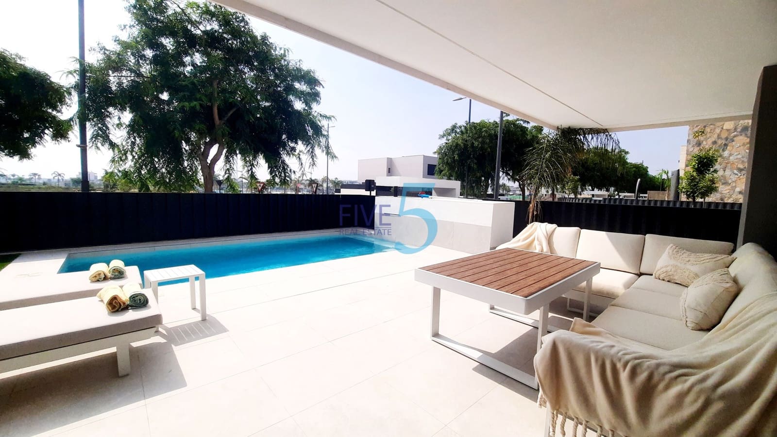 3 sypialnia Willa na sprzedaż w Torre-Pacheco z basenem garażem - 675 000 € (Ref: 9996392)