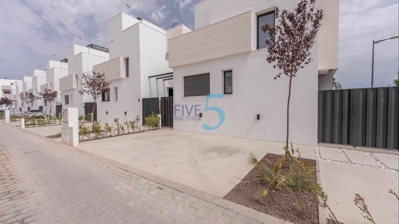 3 Zimmer Villa zu verkaufen in Torre-Pacheco mit Pool Garage - 675.000 € (Ref: 9996392)