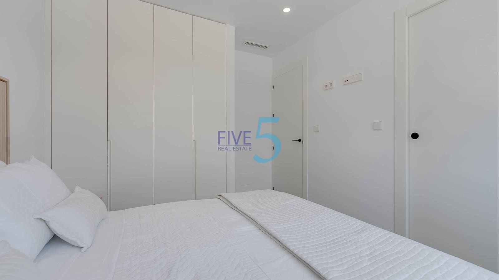 3 Zimmer Villa zu verkaufen in Torre-Pacheco mit Pool Garage - 675.000 € (Ref: 9996392)