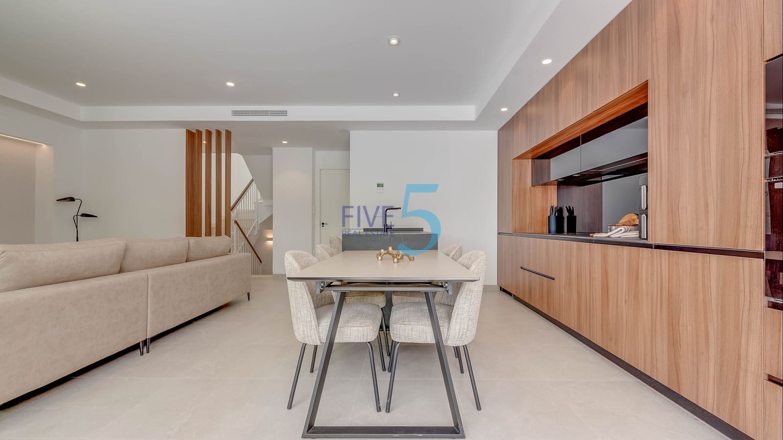 3 Zimmer Villa zu verkaufen in Torre-Pacheco mit Pool Garage - 675.000 € (Ref: 9996392)