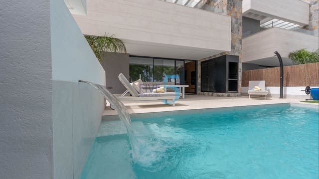 3 chambre Villa/Maison à vendre à Torre-Pacheco avec piscine garage - 675 000 € (Ref: 9996392)