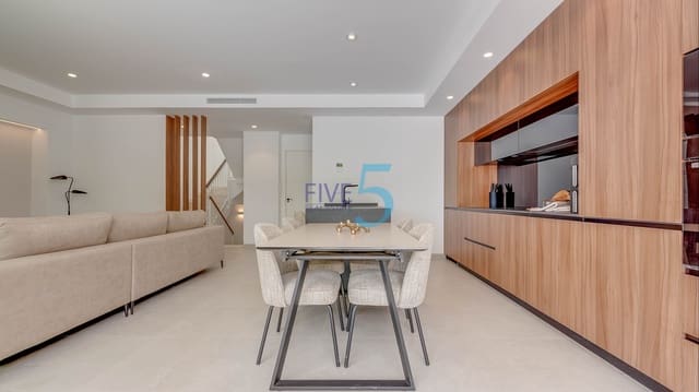 3 chambre Villa/Maison à vendre à Torre-Pacheco avec piscine garage - 675 000 € (Ref: 9996392)