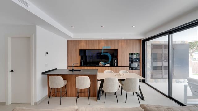 3 chambre Villa/Maison à vendre à Torre-Pacheco avec piscine garage - 675 000 € (Ref: 9996392)