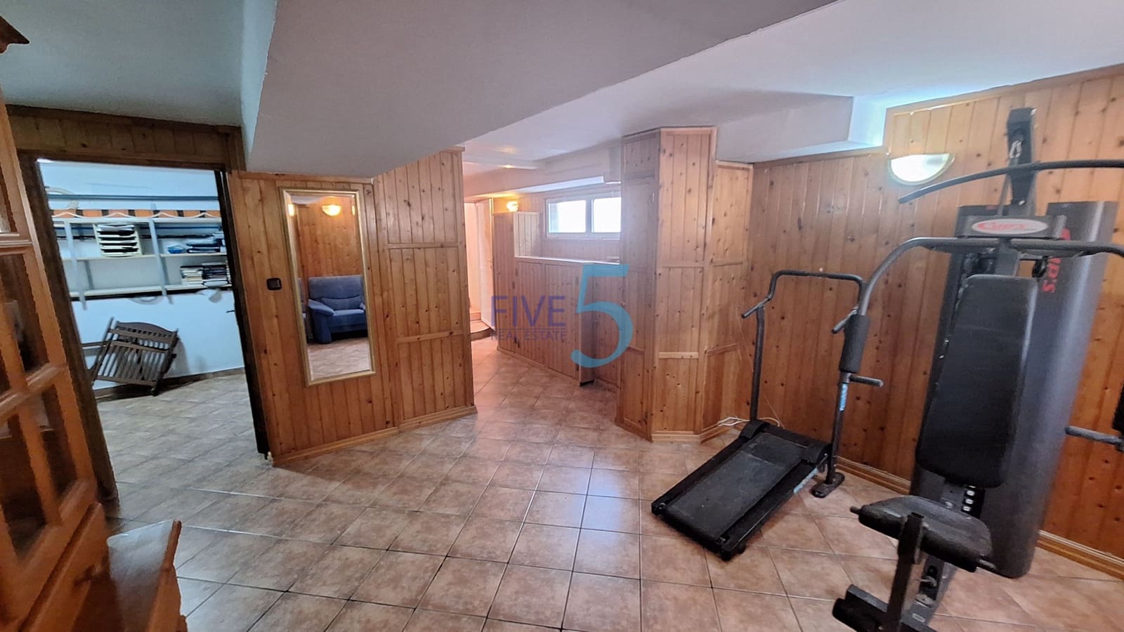 4 soveværelse Villa til salg i Torrevieja med swimmingpool garage - € 390.000 (Ref: 9996491)