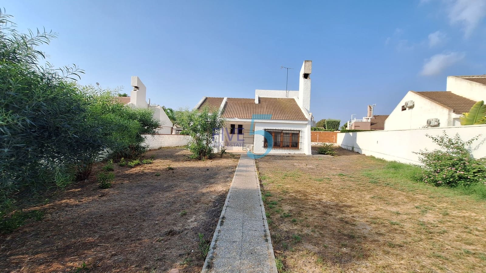 3 soveværelse Villa til salg i San Miguel de Salinas - € 285.000 (Ref: 9996492)