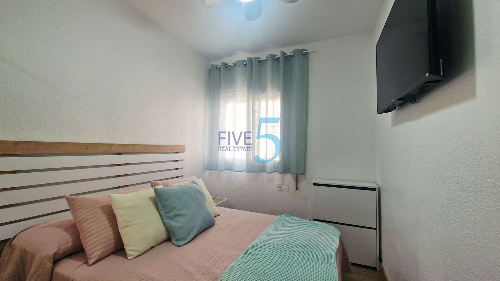 2 Zimmer Bungalow zu verkaufen in Los Alcazares mit Garage - 139.999 € (Ref: 9997531)