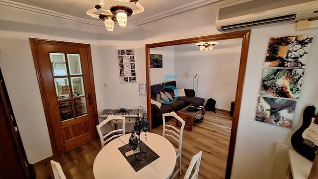 2 bedroom Apartment for sale in Torrevieja - € 180,000 (Ref: 9997896)