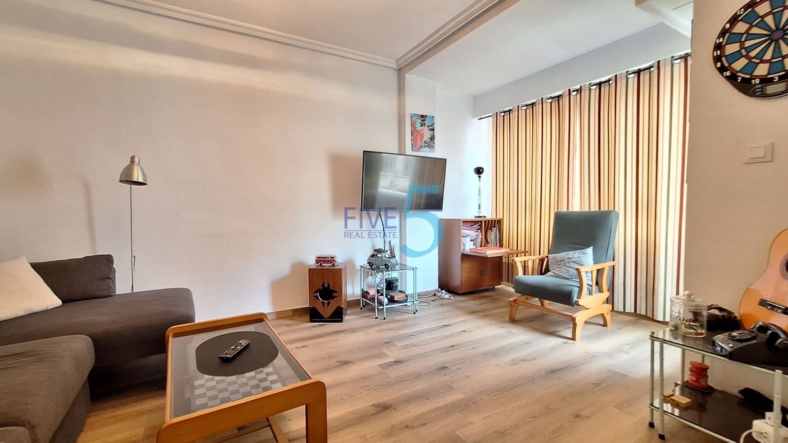 2 bedroom Apartment for sale in Torrevieja - € 180,000 (Ref: 9997896)
