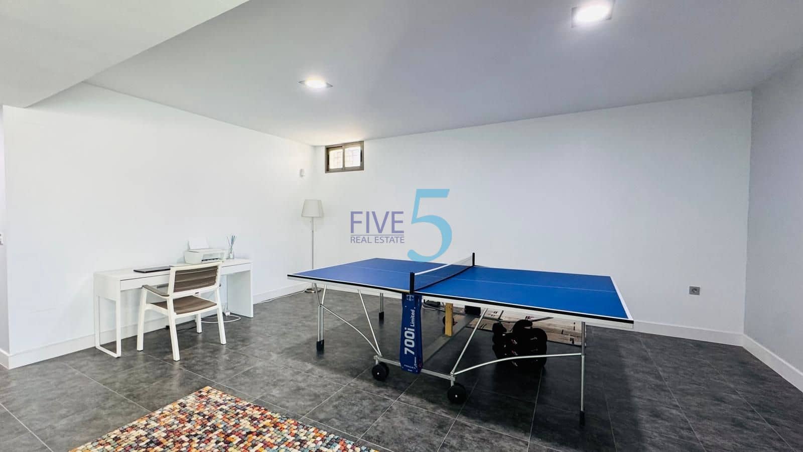 3 soverom Villa til salgs i Villamartin med svømmebasseng garasje - € 575 000 (Ref: 9999065)