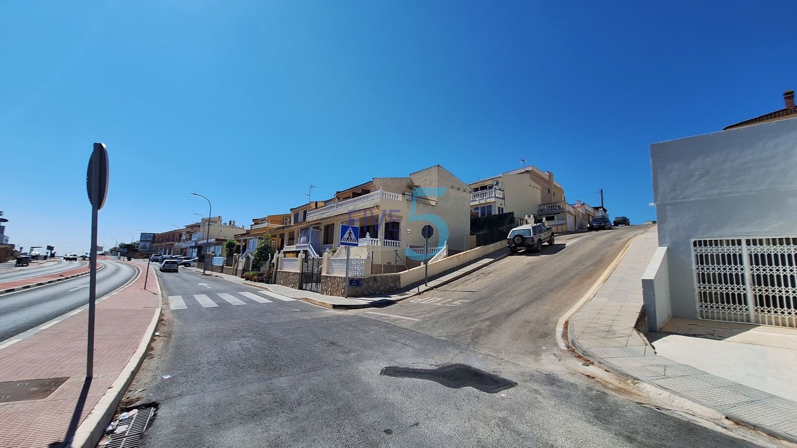 2 soveværelse Semi-Rækkehus til salg i San Miguel de Salinas med swimmingpool garage - € 209.000 (Ref: 9999066)
